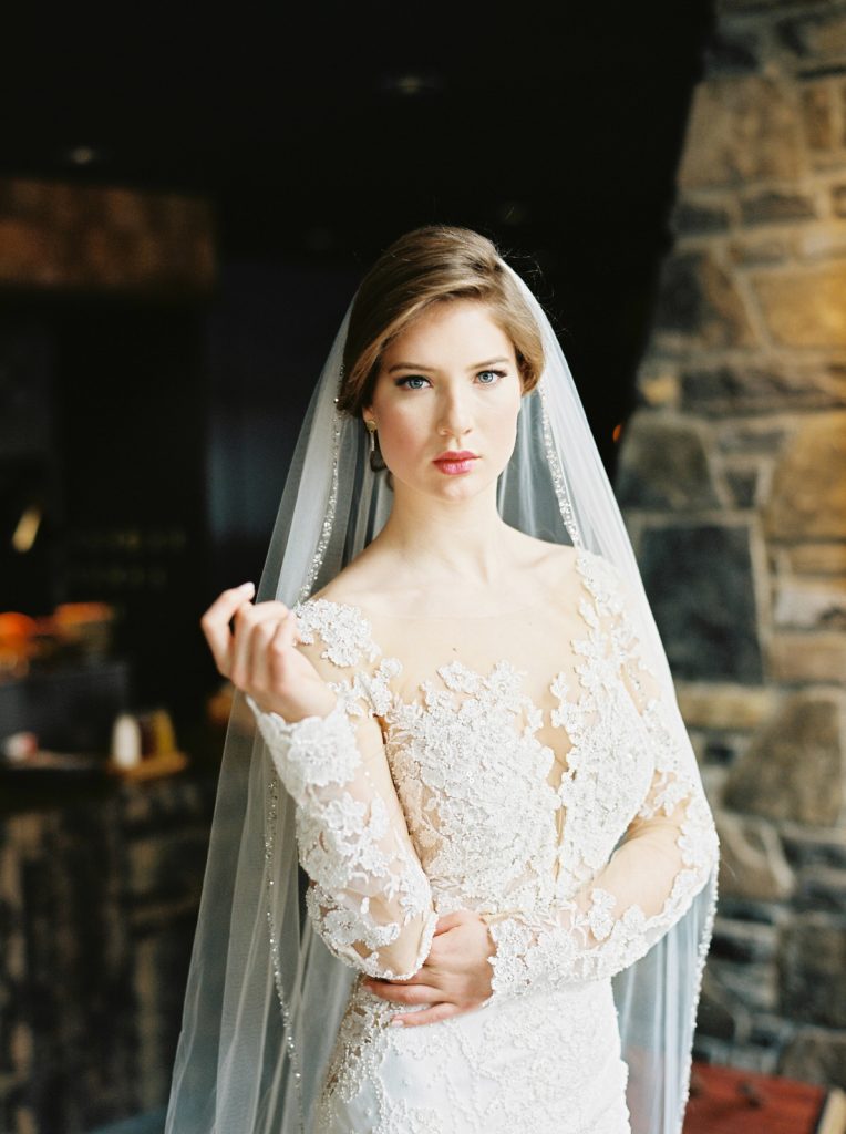 Bride pose 2 - Fine Art Wedding Photographer in Edmonton | Vincent Ybanez Photo