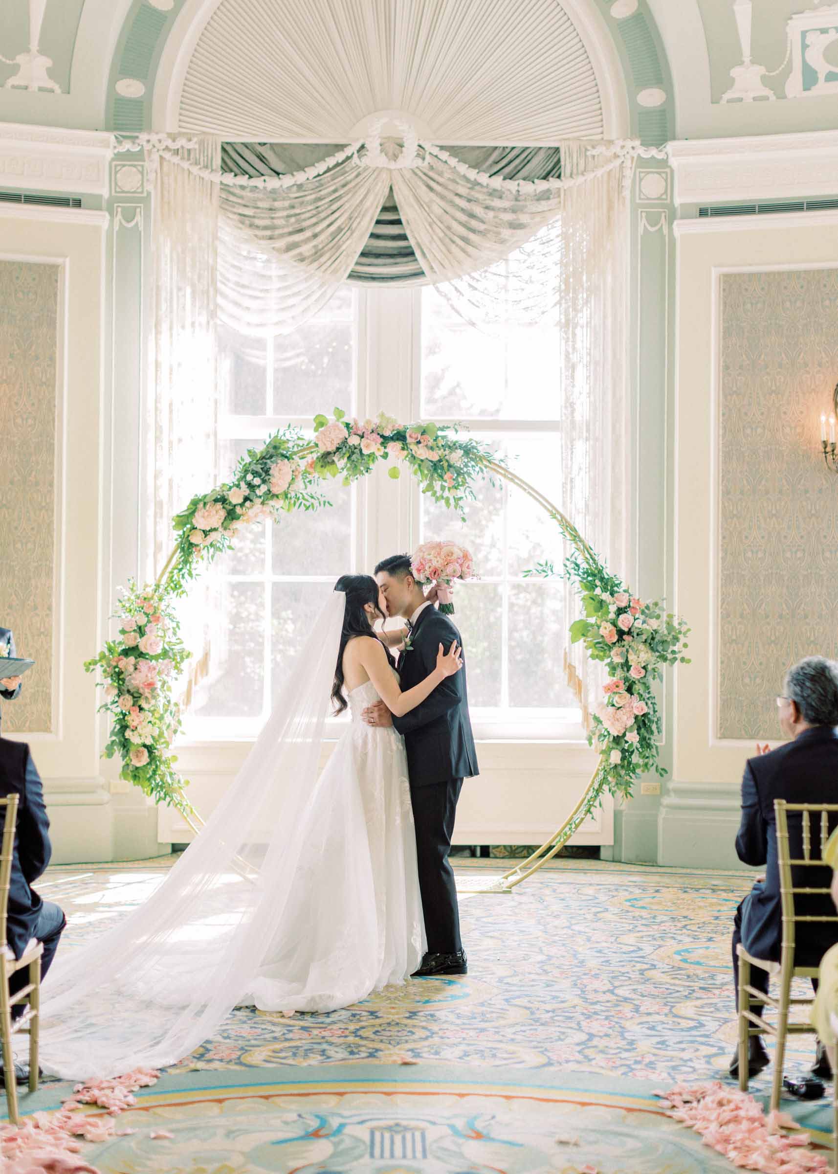 Luxury weddings in Montreal and Toronto