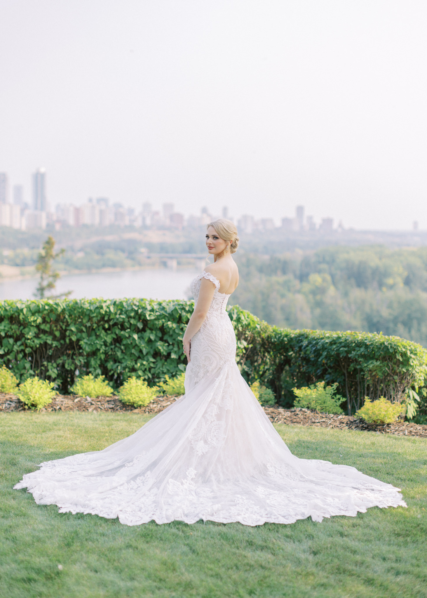 Elegant Luxury Wedding - Montreal and Toronto wedding photographer