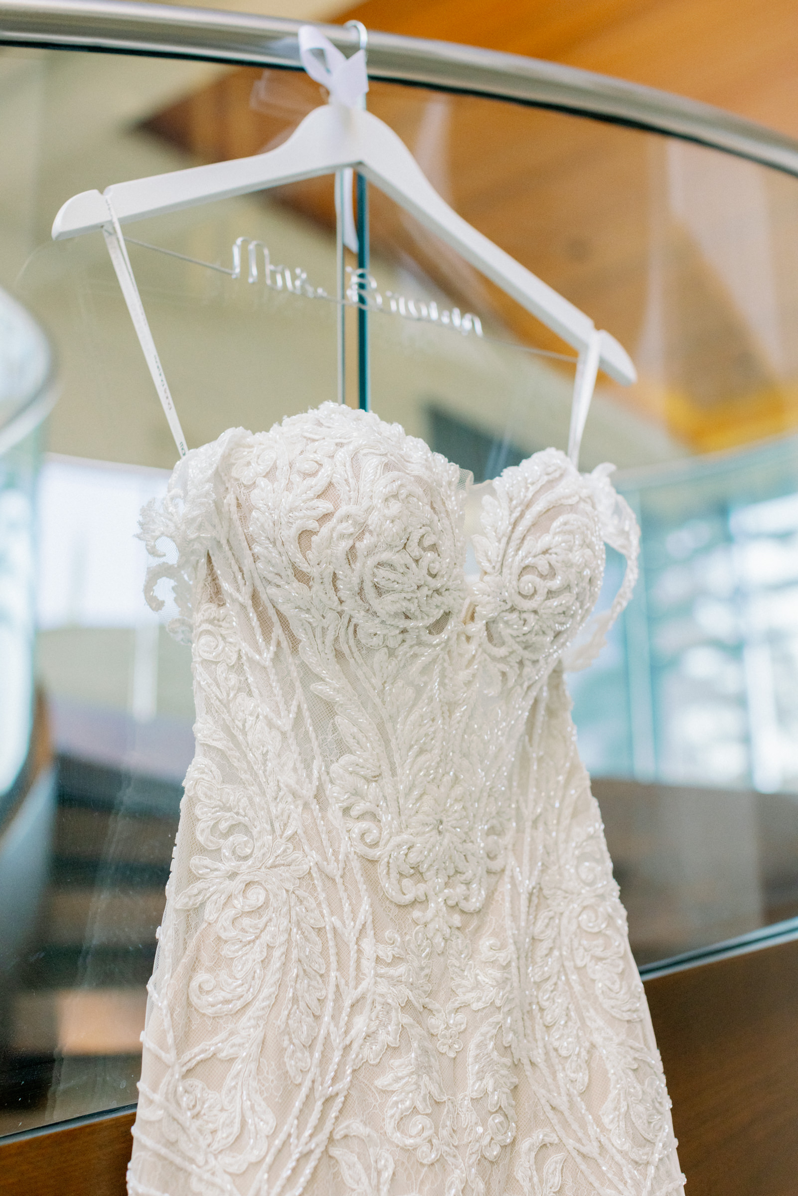 Elegant Luxury Wedding - Montreal and Toronto wedding photographer