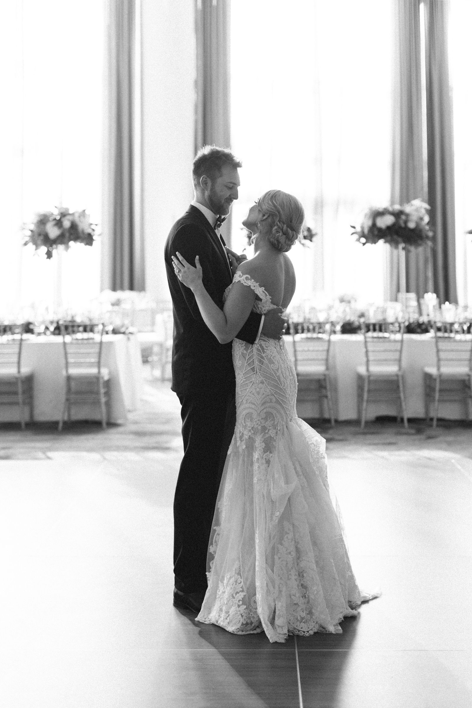 Elegant Luxury Wedding - Montreal and Toronto wedding photographer