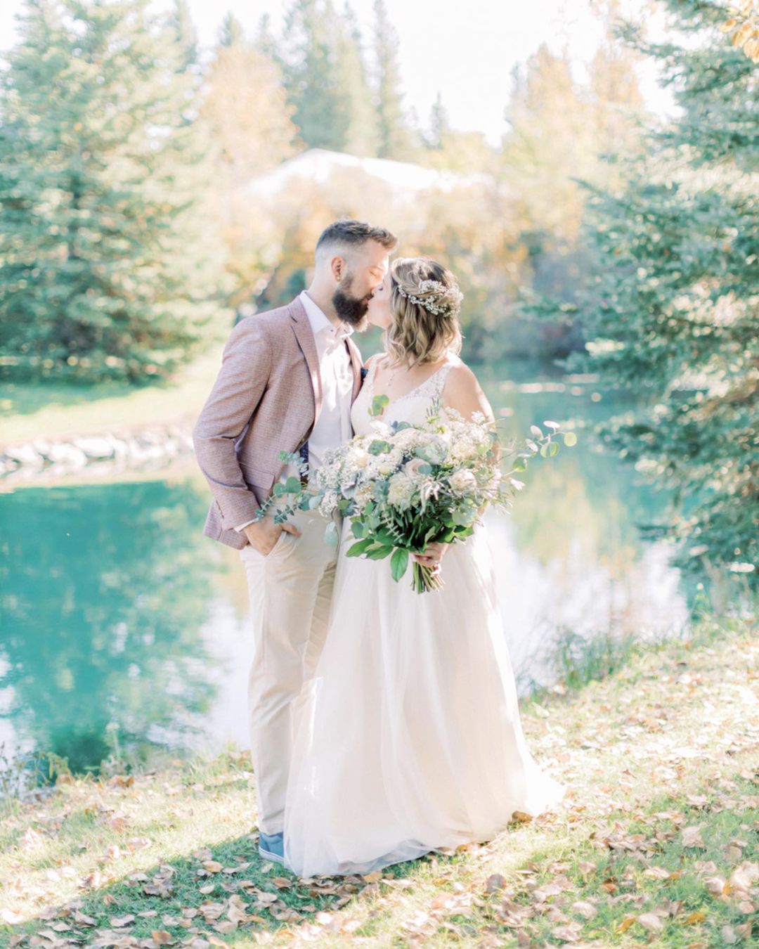 Elegant and luxury wedding photographer in Montreal and Toronto