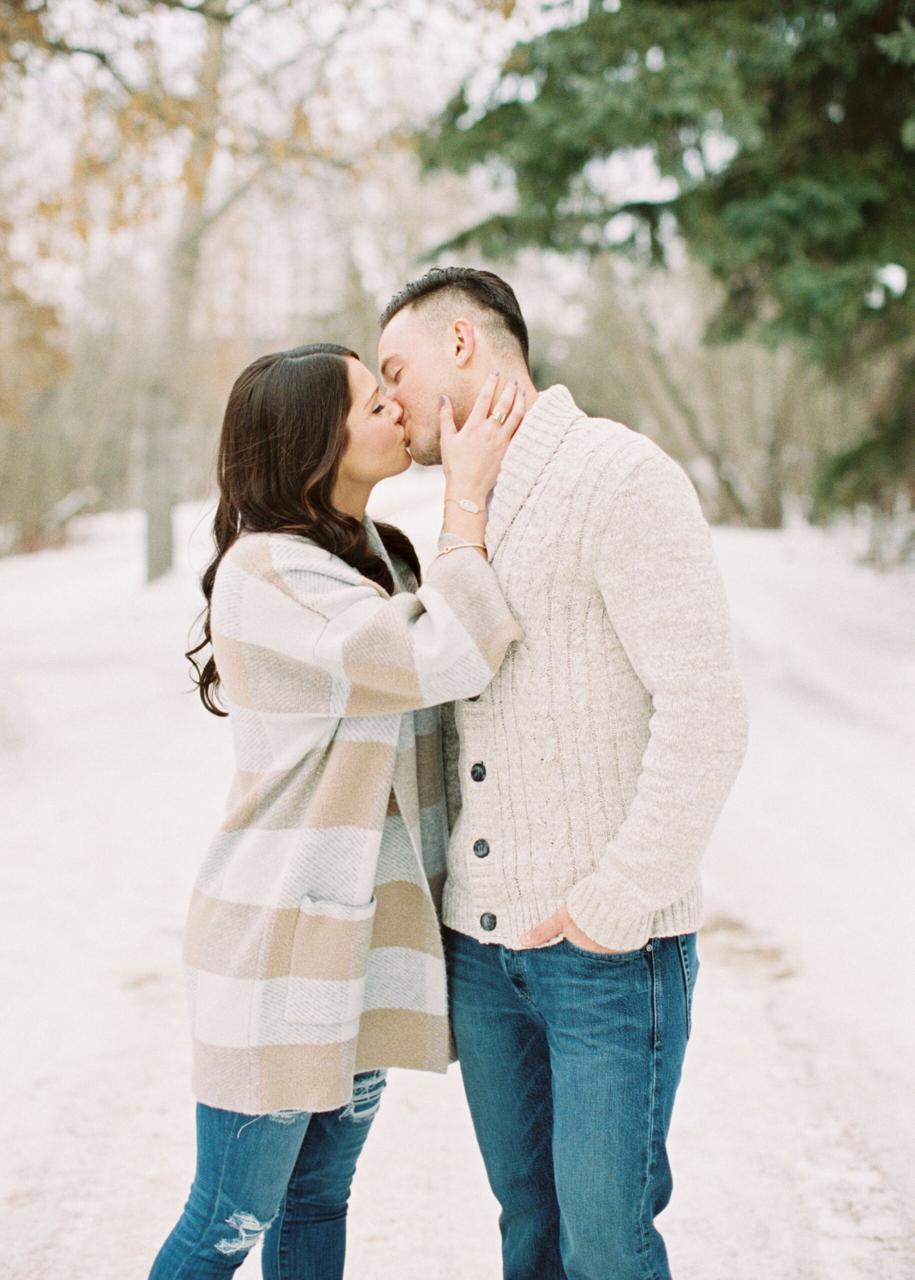 Winter engagement session - wedding photographer in Montreal