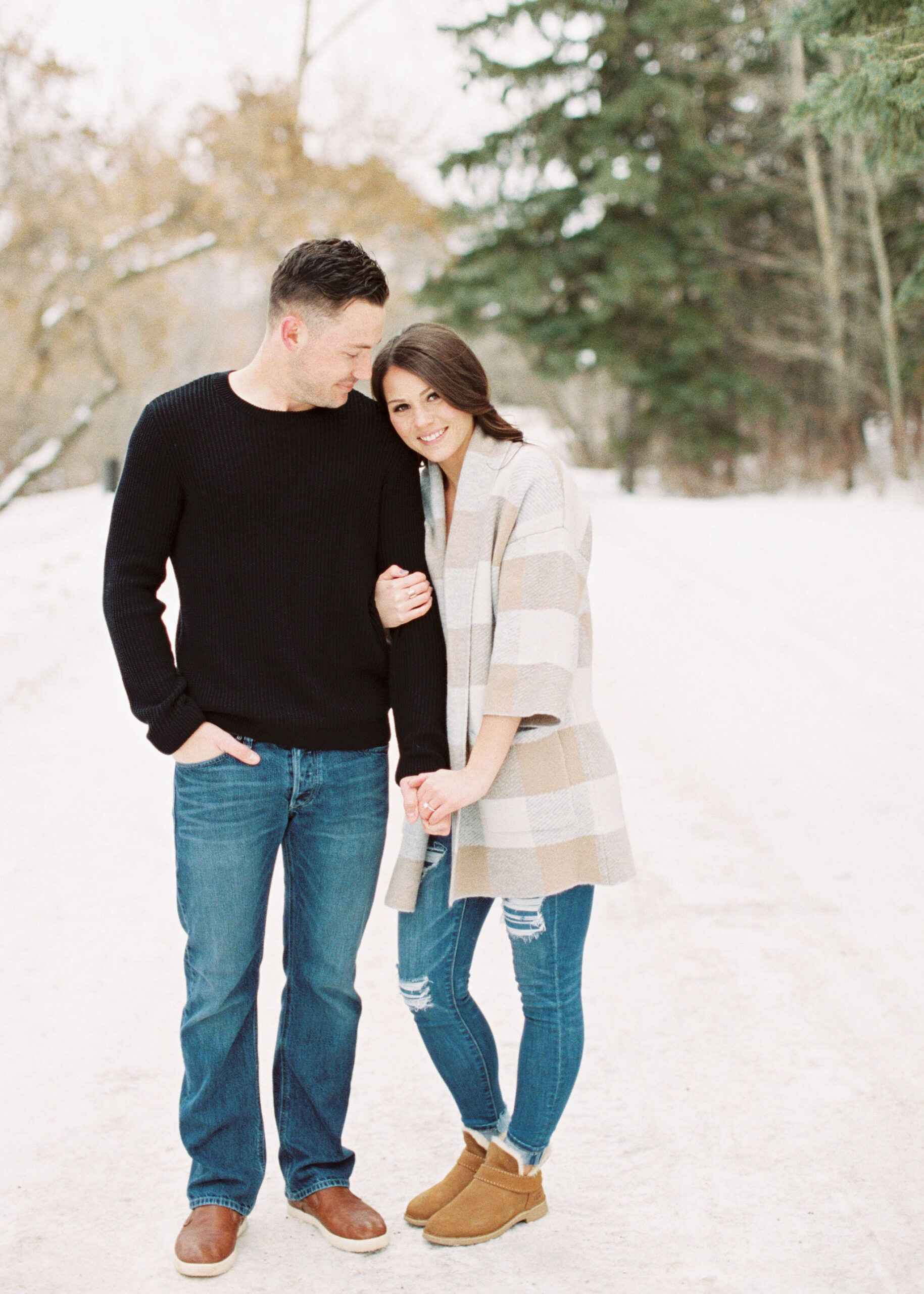 Winter engagement session - wedding photographer in Montreal