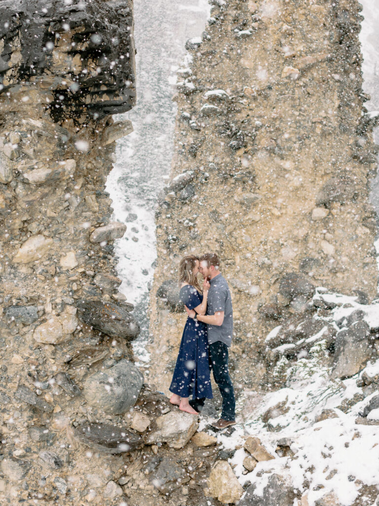 Winter Engagement Session - Montreal Wedding Photographer