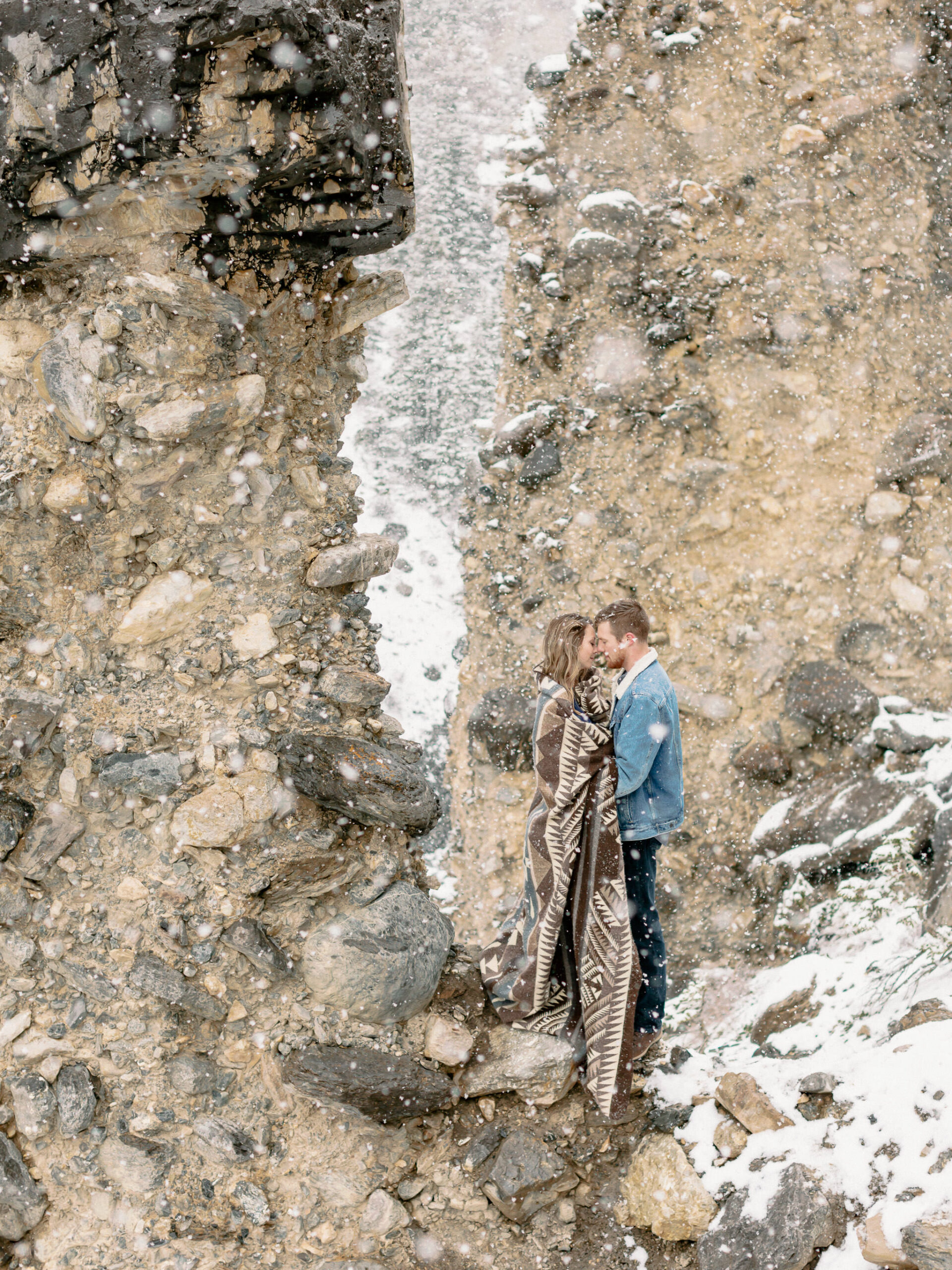 Winter Engagement Session - Montreal Wedding Photographer