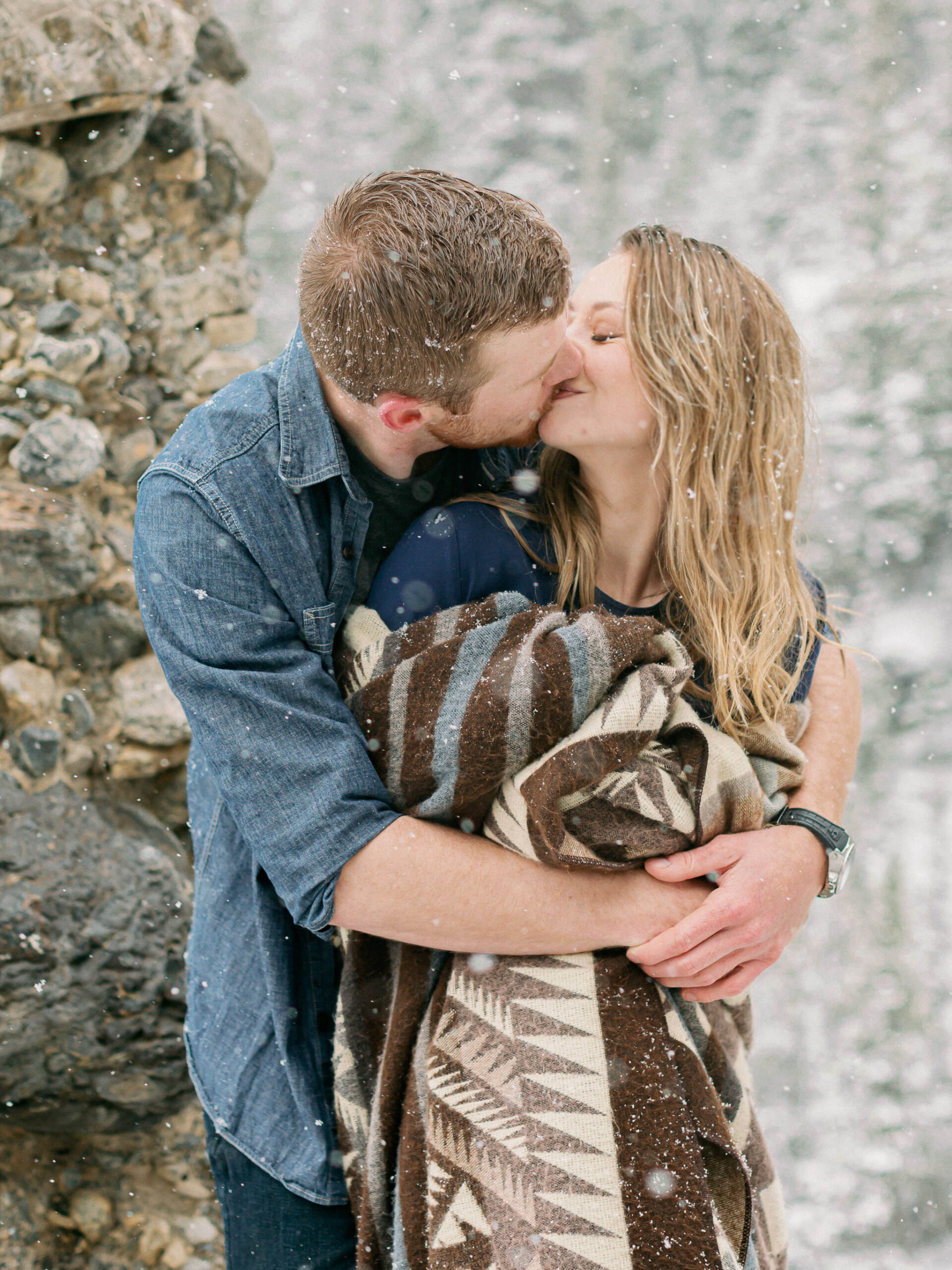 Winter Engagement Session - Montreal Wedding Photographer