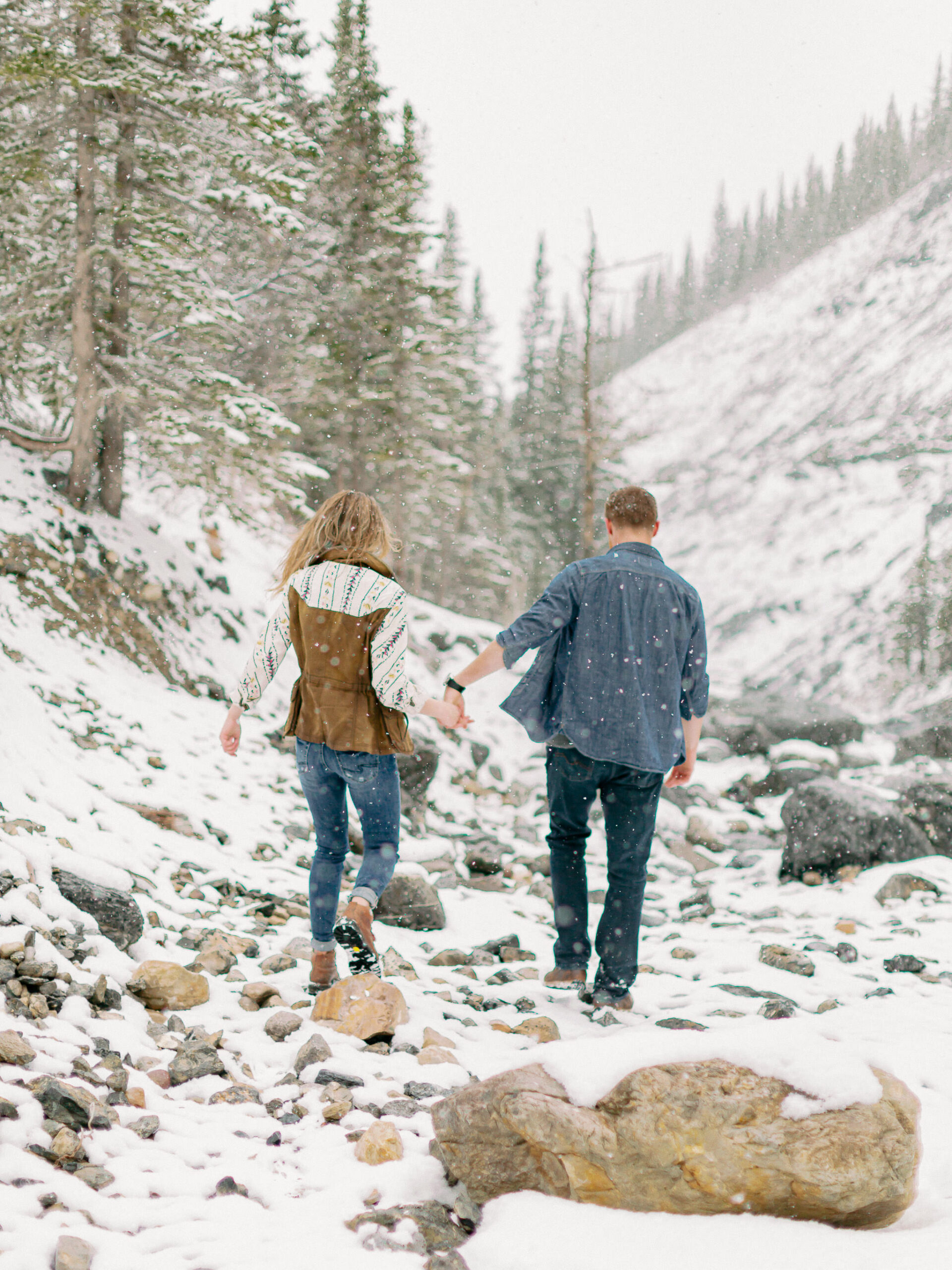 Winter Engagement Session - Montreal Wedding Photographer