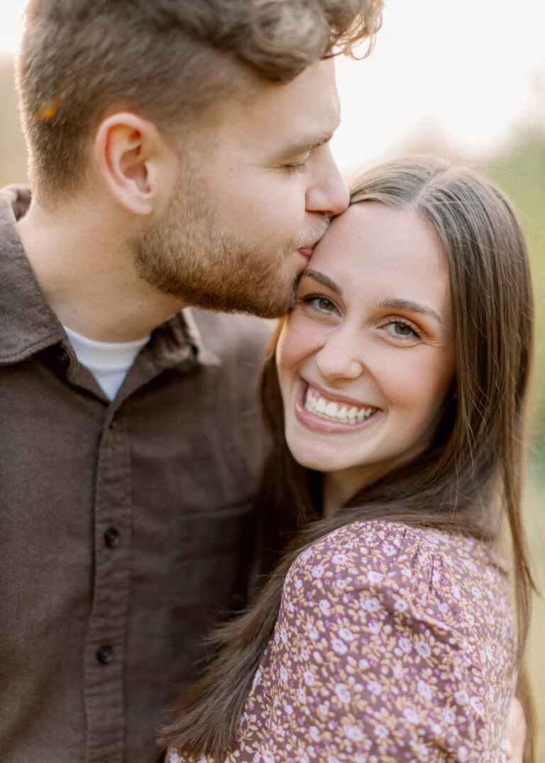 Sunset engagement session - Wedding Photographer in Montreal