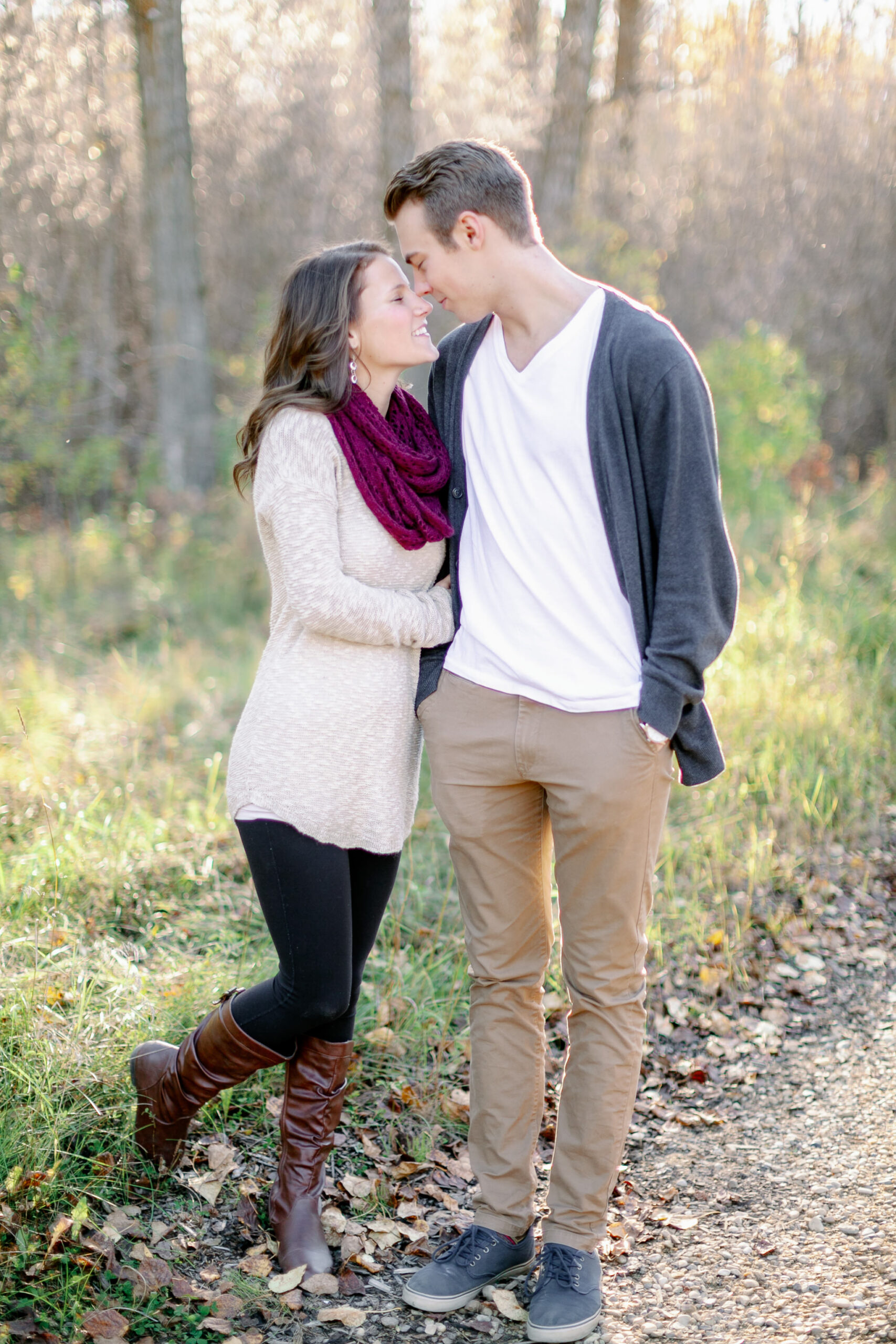 fall engagement session - Montreal wedding photographer