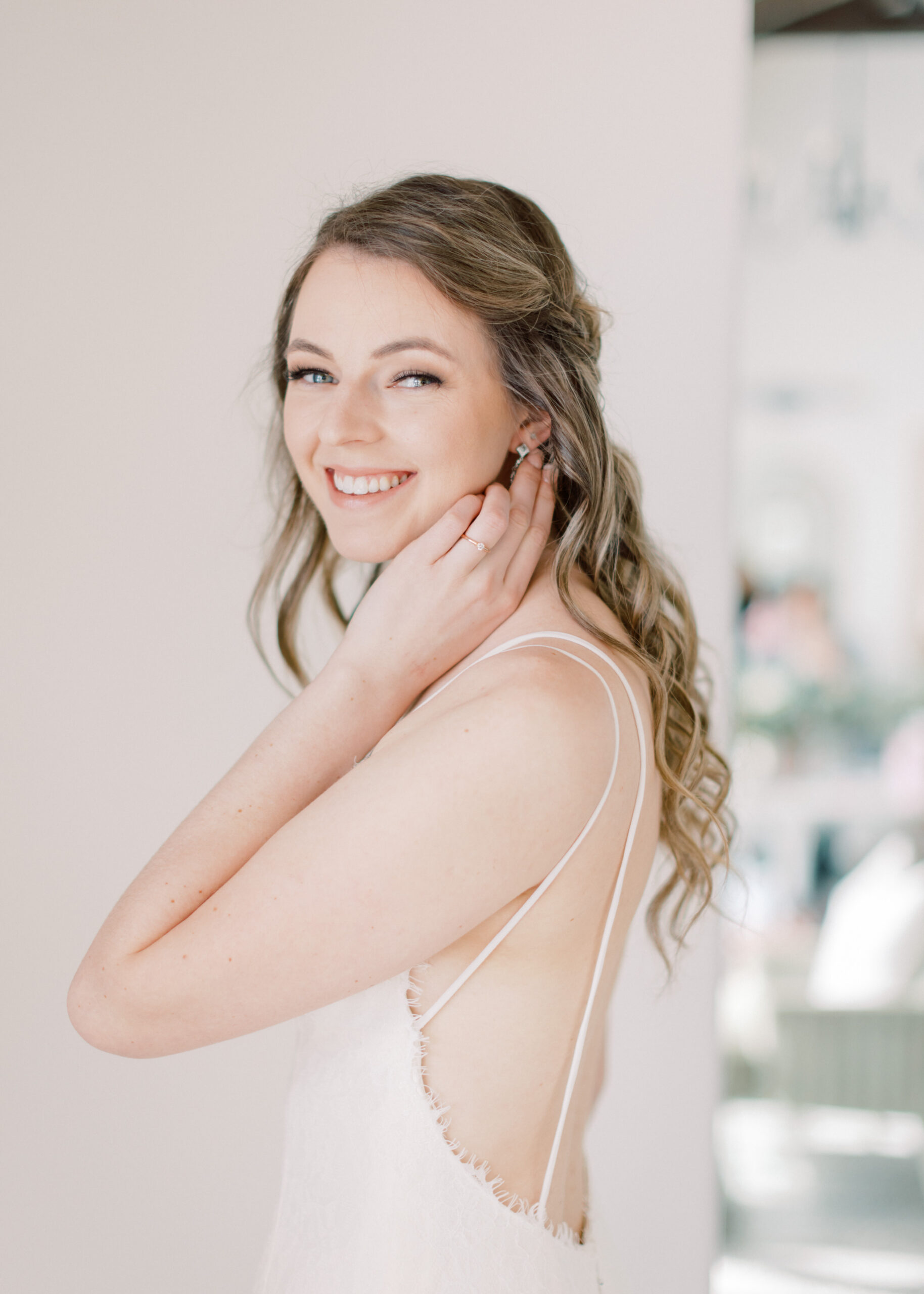 Elegant barn wedding - Montreal and Toronto wedding photographer