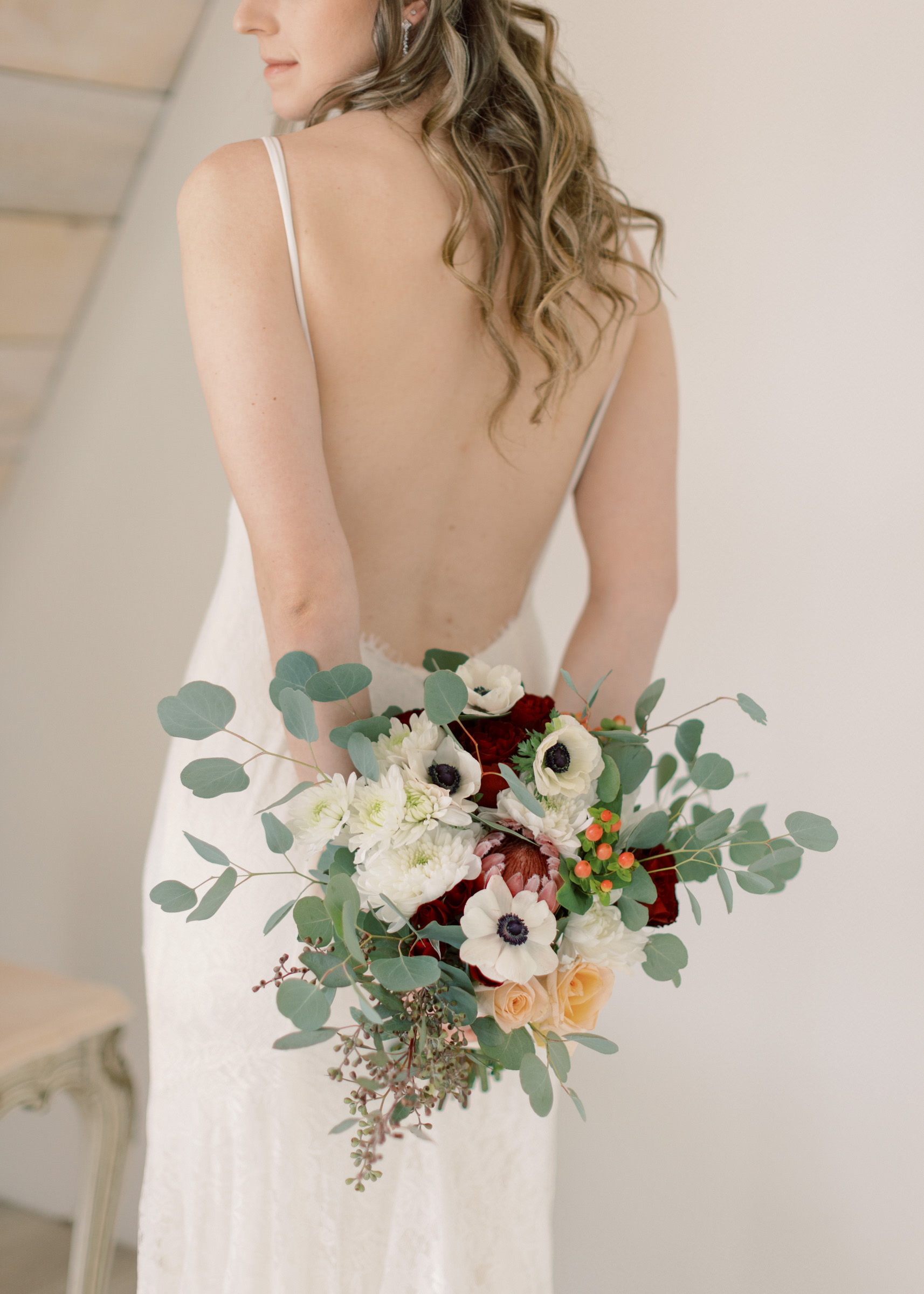 Elegant barn wedding - Montreal and Toronto wedding photographer
