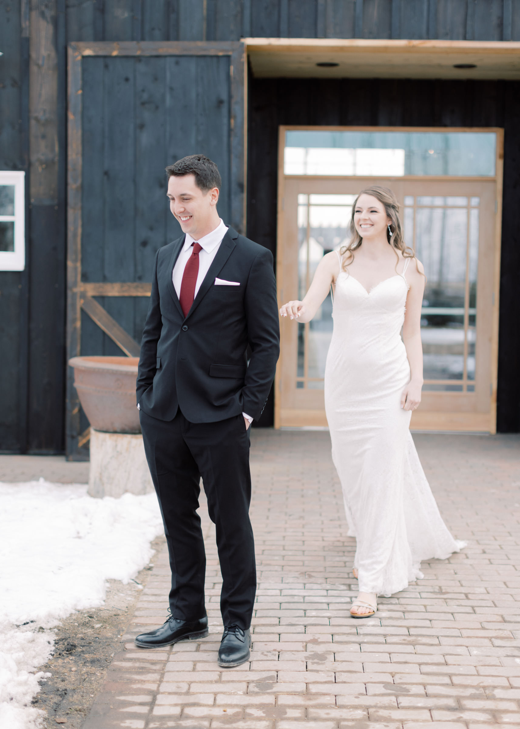 Elegant barn wedding - Montreal and Toronto wedding photographer